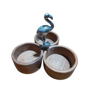 Wooden trio snack bowl for dry foods. 8 1/4×8 1/4 inches. Each individual bowl s